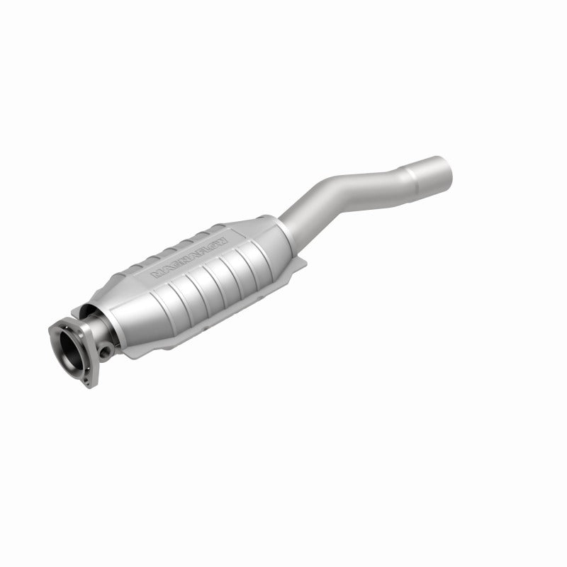 MagnaFlow Conv Volvo 28.75X6.5X4 2.5/2.38 - My Store