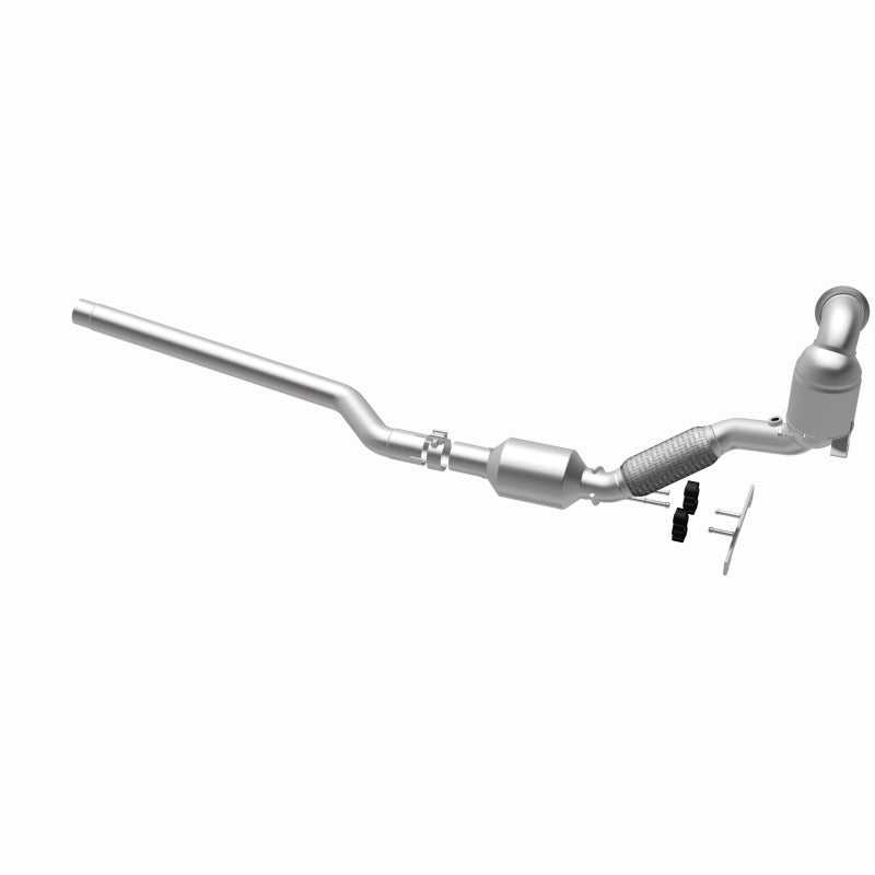 Magnaflow 18 - 20 Volkswagen Tiguan 2.0L OEM Underbody Direct Fit Converter - My Store