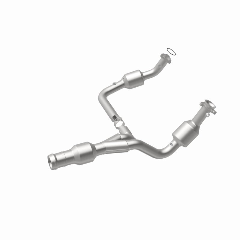 MagnaFlow 11 - 15 GMC Yukon 6.2L Direct Fit Converter - My Store