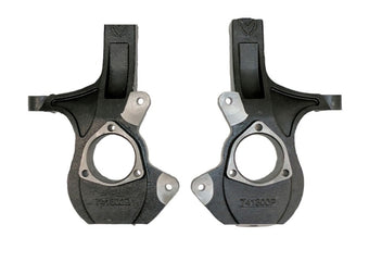 compare product MaxTrac 14-18 GM K1500 4WD (Non Magenride) Front Steering Knuckles - Component Box 1